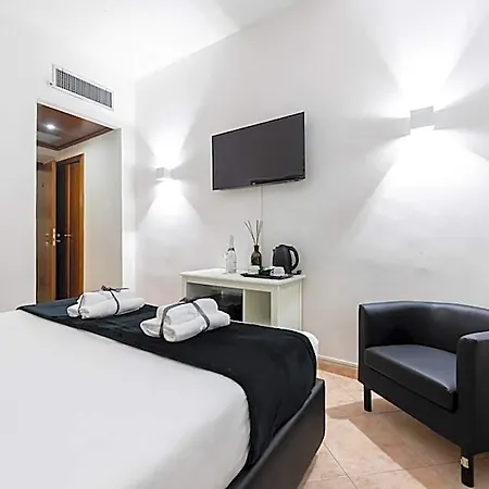Max Hotel 3*