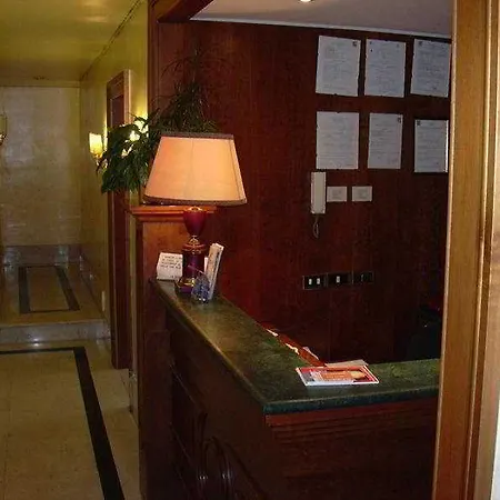 Hotel Max 3*